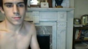 Cute twink boyfriend shows off his ass on webcam